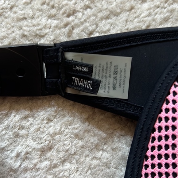 TRIANGL swimwear strapless pink bikini top size large - Picture 3 of 3